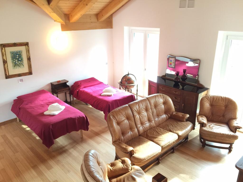 Wellness Suite Na' Canuna' Roddi Exteriör bild