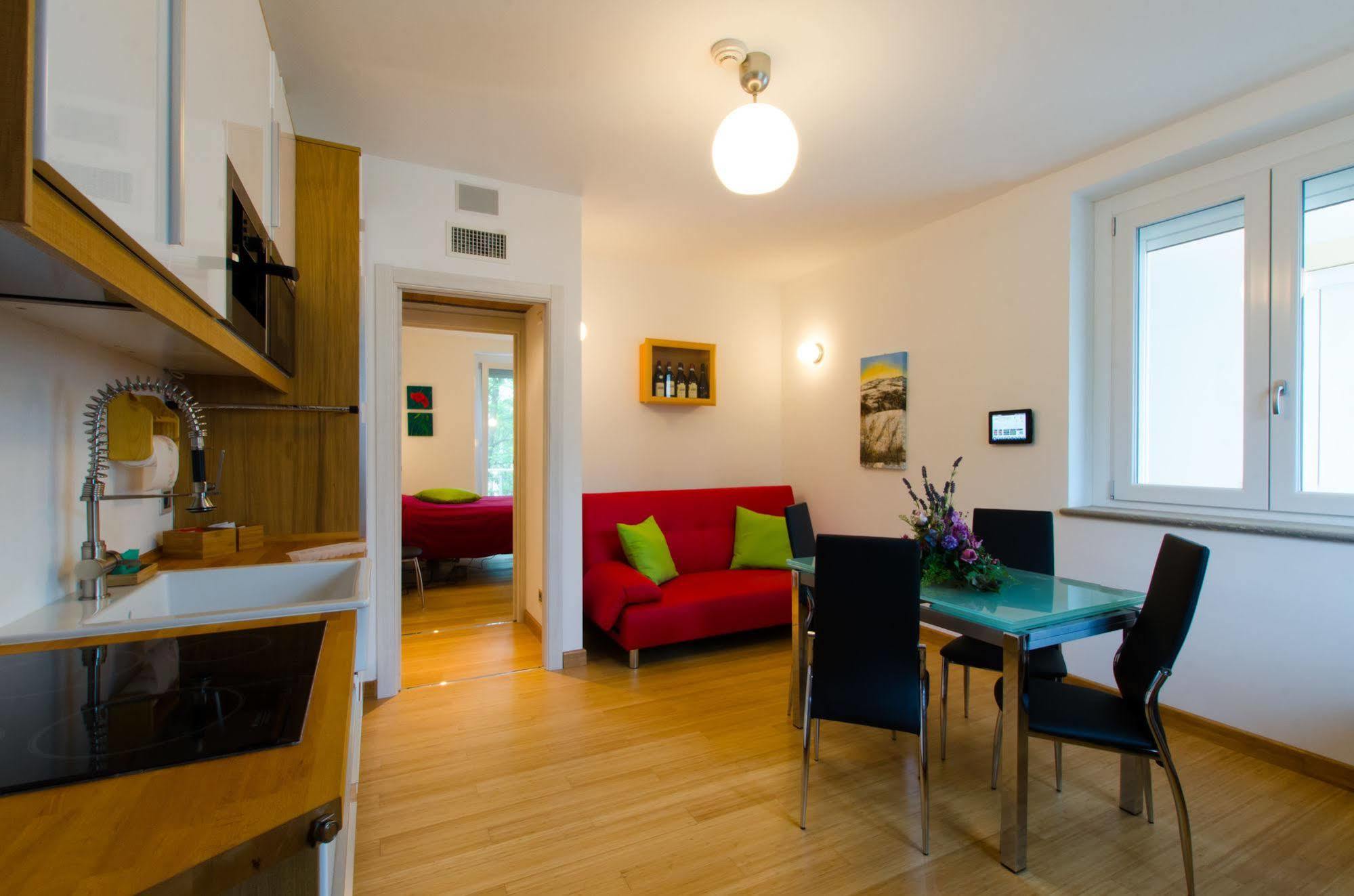 Wellness Suite Na' Canuna' Roddi Exteriör bild